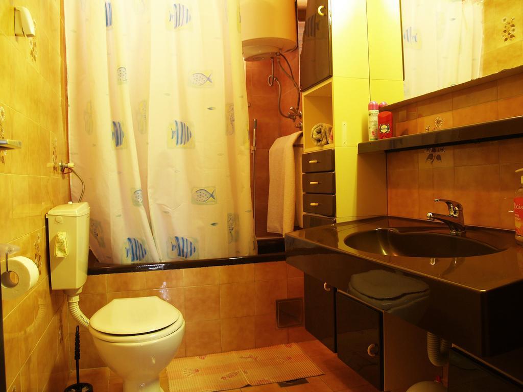 Roses Apartment Lukoran Kültér fotó